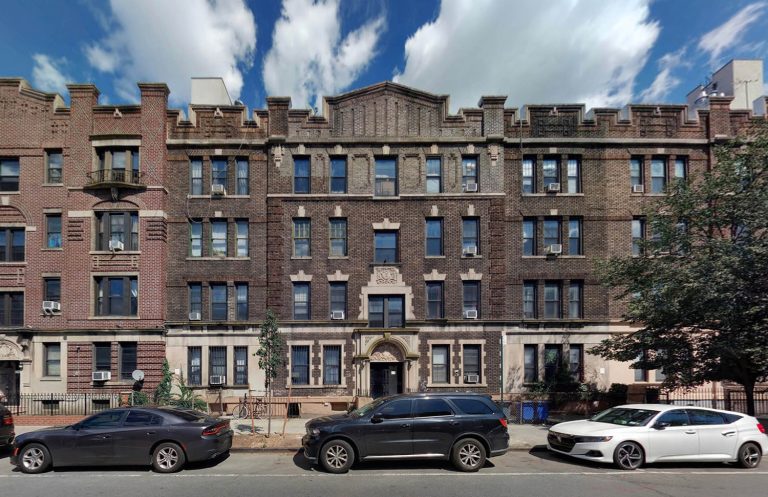 2015 Bedford Avenue